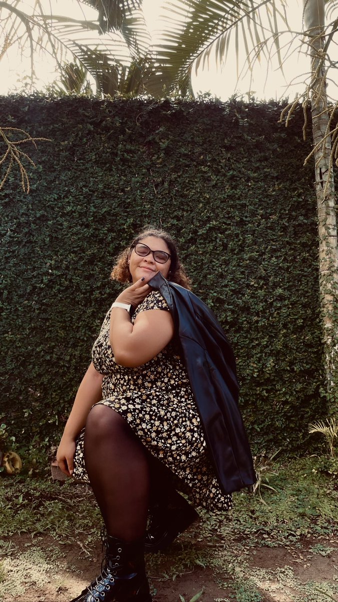 dbodden2310's tweet photo. 2️⃣2️⃣🖤✨ #bdayoutfit #firstoutfit #fallvibes🍂 https://t.co/kktzollmLc