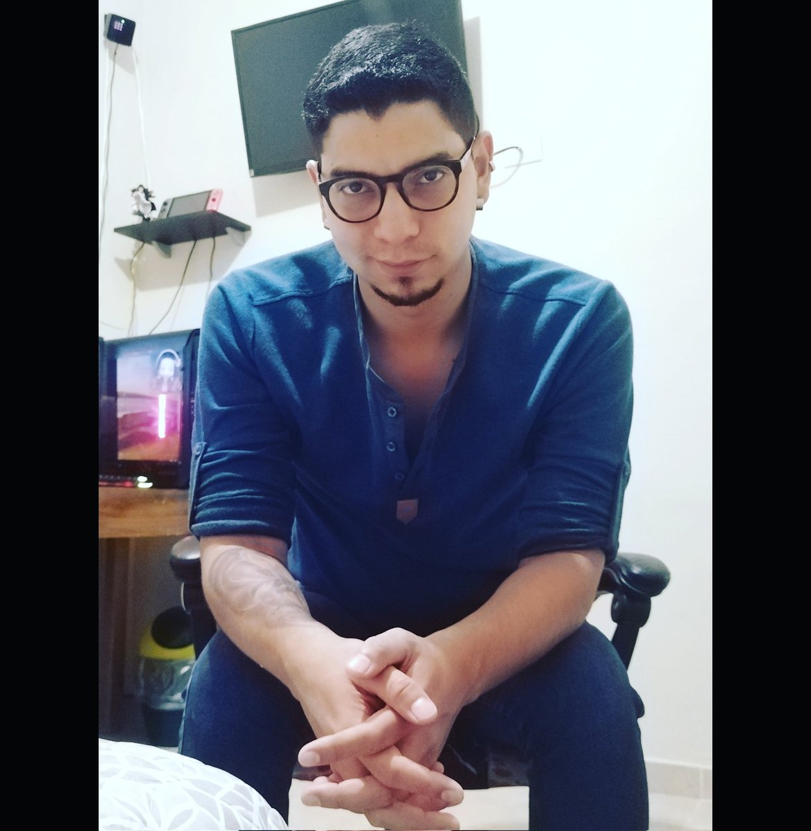 Ephey_HN tweet media