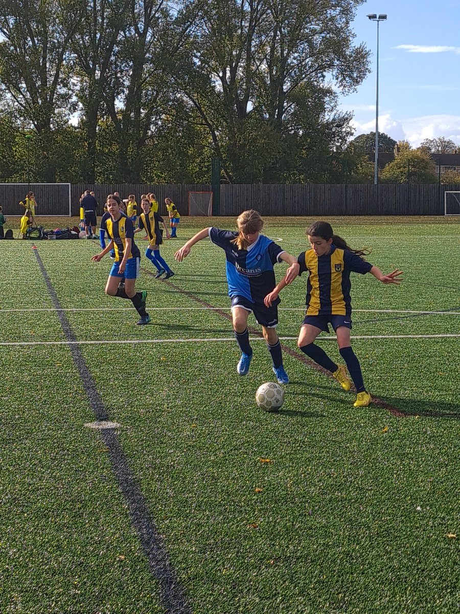 OUFCcommunity's tweet photo. After a great morning of Football, we are now underway with more games this afternoon @TheOxfordAcad School with our Development Centre U12's &amp; U16's Girls now in action against @WW_SET 
#Community #Development #OUitC https://t.co/vhSeL5i07s