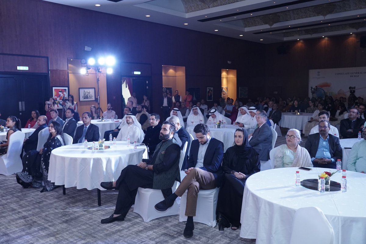 cgidubai's tweet photo. Consulate General of India celebrated 6th International Day of Diplomats and Diwali in the gracious presence of members of Diplomatic Community in Dubai and senior representatives from Dubai Local Authority yesterday @cgidubai

#HappyDiwali2022 https://t.co/MsRFriHcyj