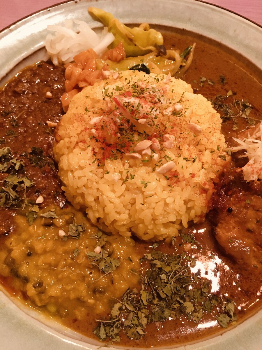 chilimenrice's tweet photo. asipai
あいがけカレー(キーマ・とり)
#カレー #鳥取 #curry #asipai https://t.co/pKxKwK0Cey
