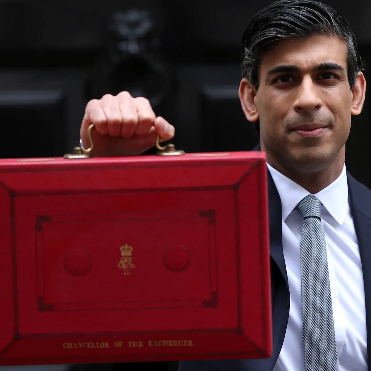 Британия стала колонией Индии, теперь официально.