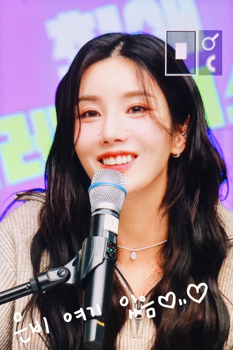 alafolie927's tweet photo. 221024

#권은비             #KWONEUNBI            
#Lethality             #Underwater
#권은비_Underwater             #KWONEUNBI_Underwater https://t.co/jWtGRZfnPl