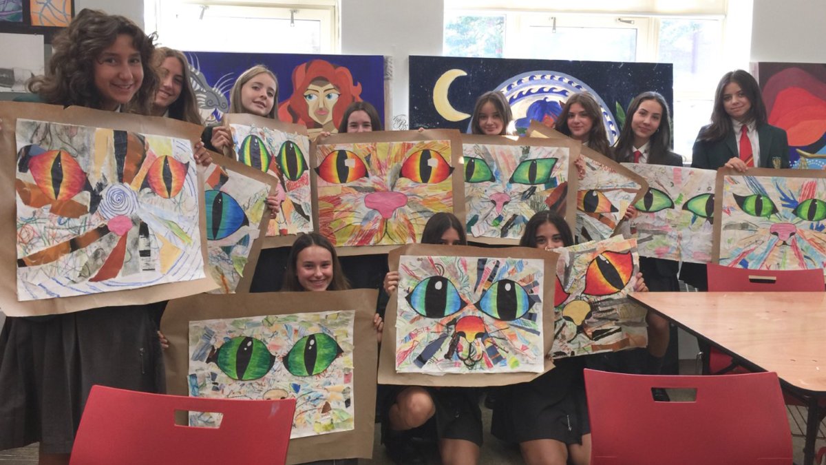 De La Salle College tweet media