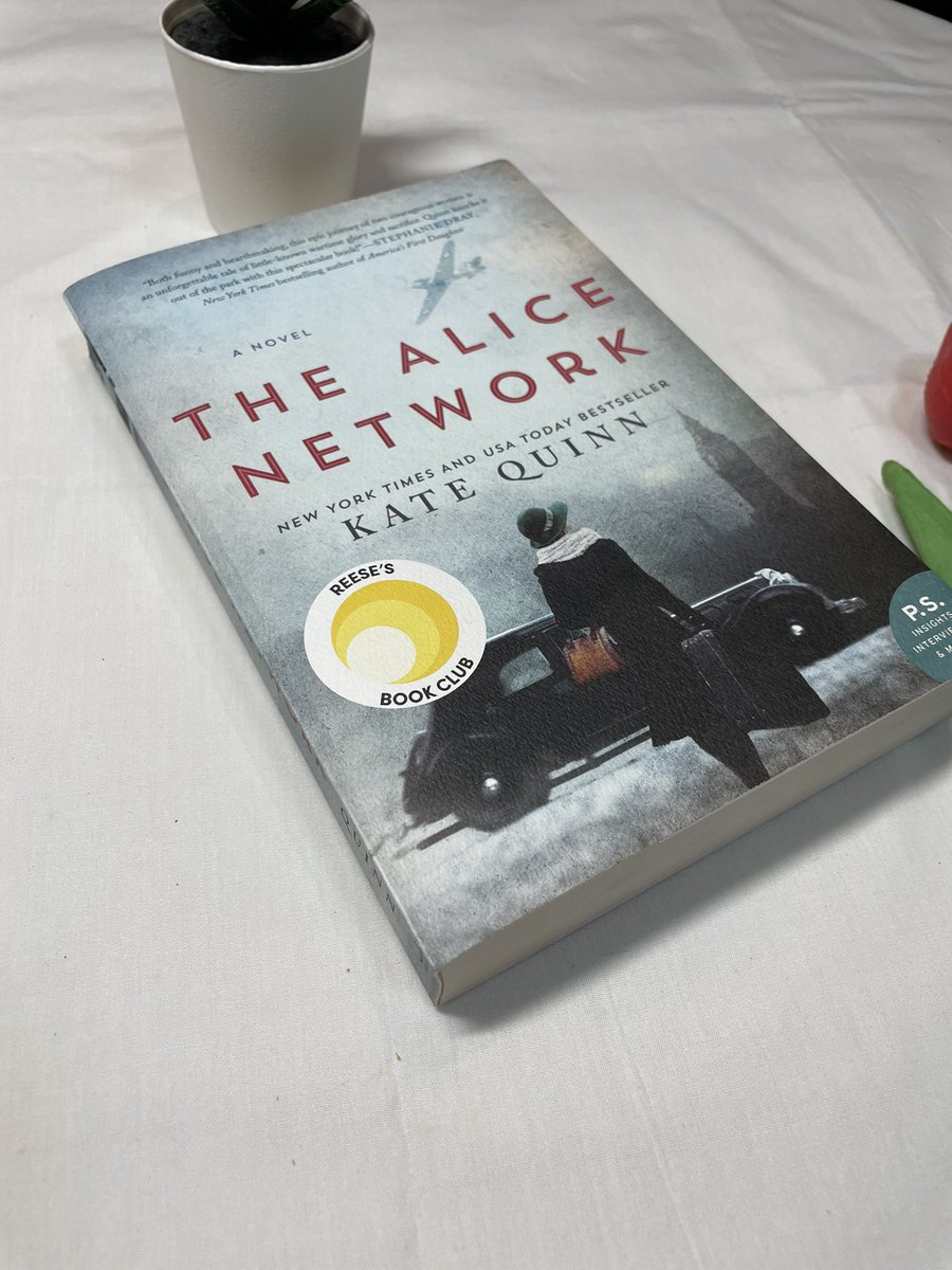kinobooks_'s tweet photo. 📚 The Alice Network
by Kate Quinn

🌟 สภาพดี

✔️ ส่งต่อ  285.- บาท
ค่าส่ง 25 บาท

 #หนังสือมือสอง #นิยายมือสอง #หนังสือภาษาอังกฤษ #นิยายภาษาอังกฤษ #ฝึกภาษาอังกฤษ #ภาษาอังกฤษ https://t.co/3lLZbQAiGN