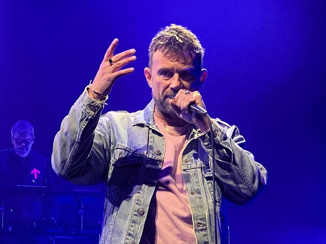 DamonUnofficial's tweet photo. Gorillaz at FTX Arena, Miami. 📸Ralph Gutiérrez. https://t.co/ofFUrr0upa