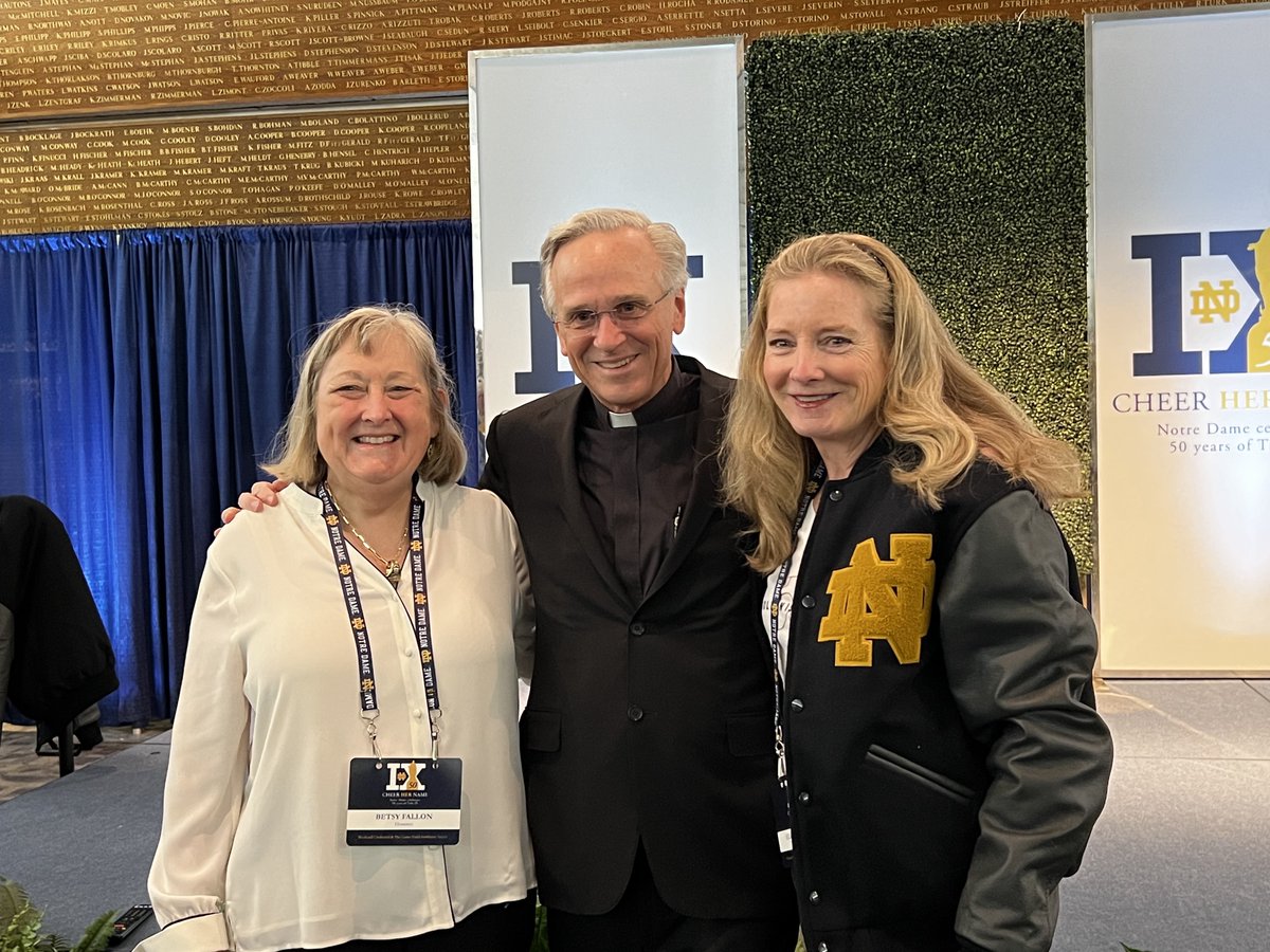 ND Monogram Club tweet media