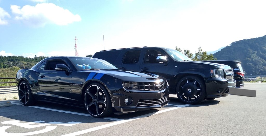 chevy22taka's tweet photo. 来年に向けて準備でもしようかと思う中、定期的に訪れるサバーバンの不具合ｗ😱🤣
来年の夏こそは楽しくなりそうだ😉🇺🇲✌️
今年も残り2ヶ月と少し。皆さんご安全に楽しいカーライフを!
#chevy #camaro #suburban #chevrolet https://t.co/G0FfbbestR