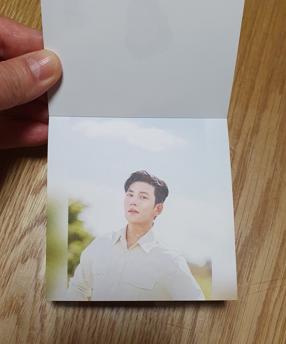 cherry8968's tweet photo. 창욱앓이님이 ���신 나눔선물
목이 아팠는데 호올스 👍 짱
그리고 두둑한 떡메 😍 
팍팍 쓰겠습니다 !!
감사합니다 !!

@jcw_mylove https://t.co/ht2n3DLw4z