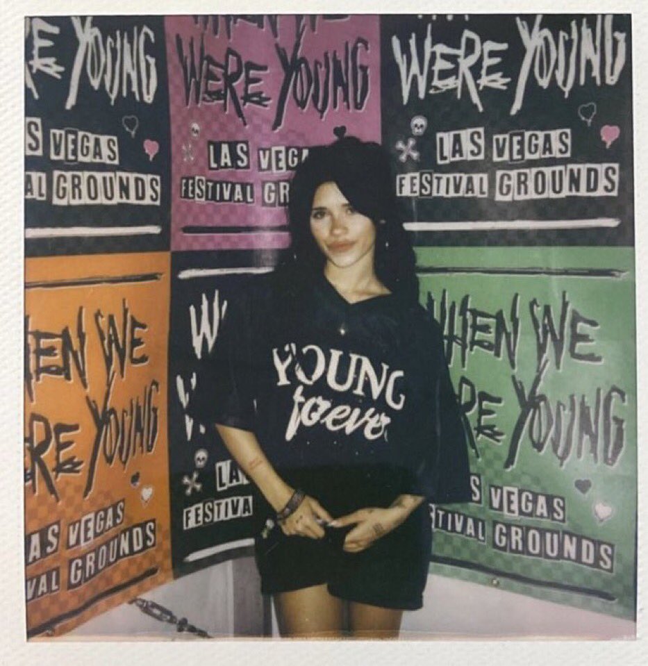 no words, just NESSA BARRETT!!