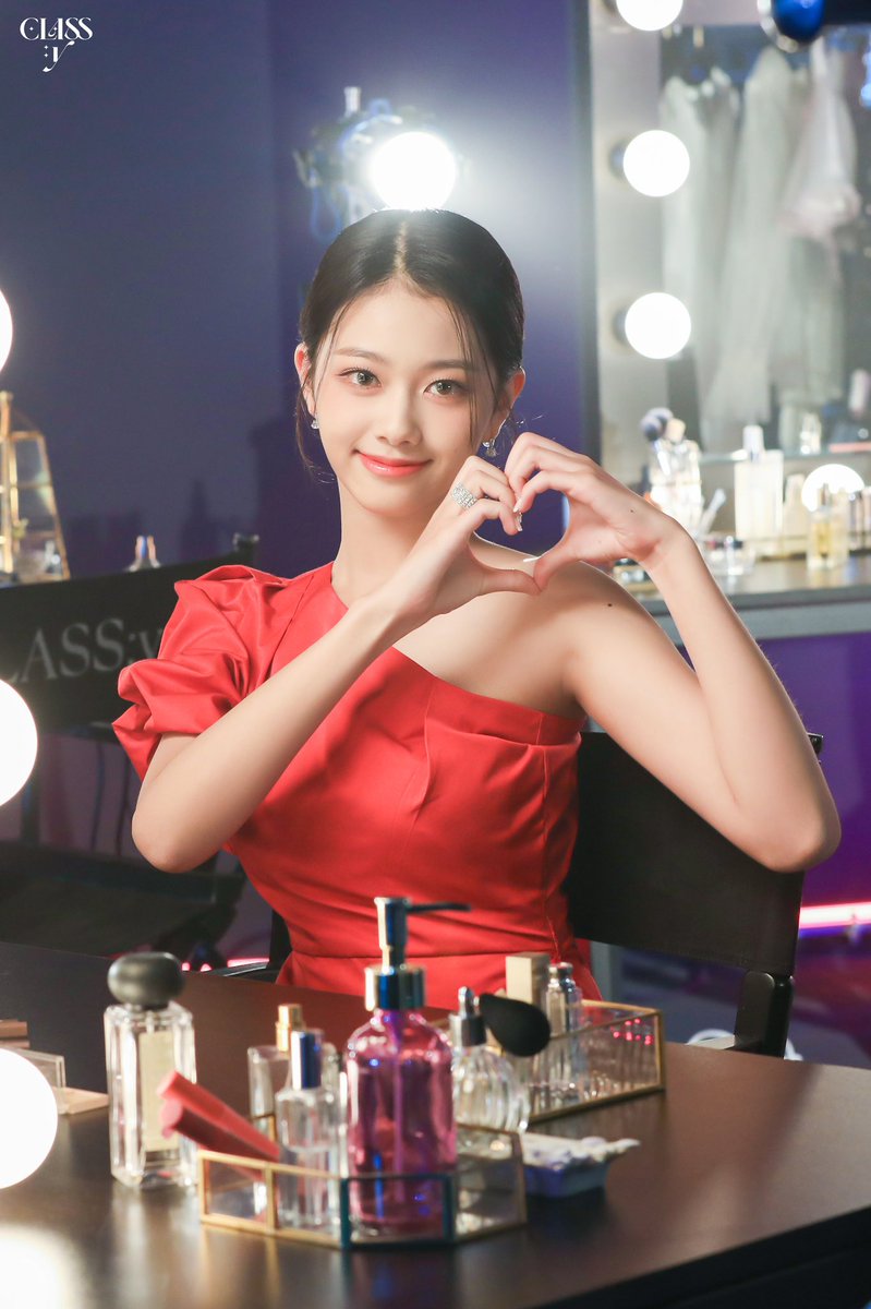 02083o's tweet photo. 오마갓..ㅜㅜ 지미니 넘 쪼앙🥺🥺♡ https://t.co/KVfqaoAw7l
