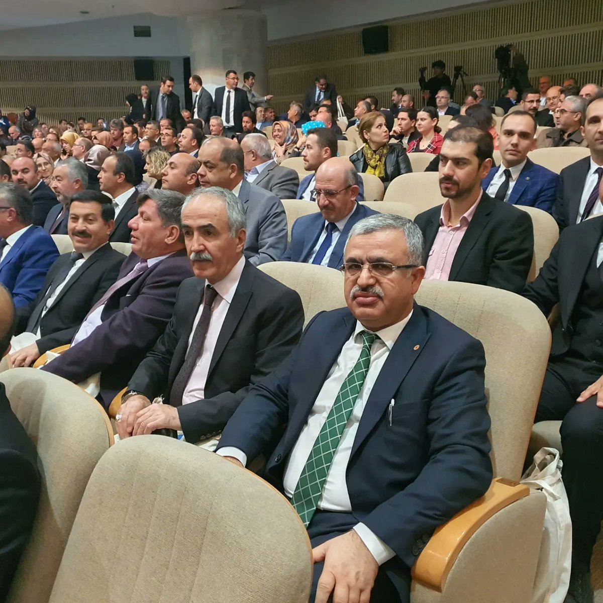 "Bizim Okulumuz" ve "Başarmaya Hazırım" projelerinin tanıtım toplantısı, Valimiz Sn. Vahdettin ÖZKAN, Milletvekilimiz Sn. Orhan ERDEM, İl Milli Eğitim Müdürümüz <a href="/gokhanmurat1/">Murat YİĞİT</a>, İlçe Milli Eğitim Müdürümüz <a href="/MehmetSaritas42/">Mehmet Sarıtaş</a> ve protokolün katılımlarıyla gerçekleştirildi.
<a href="/konyamem/">Konya İl MEM</a>