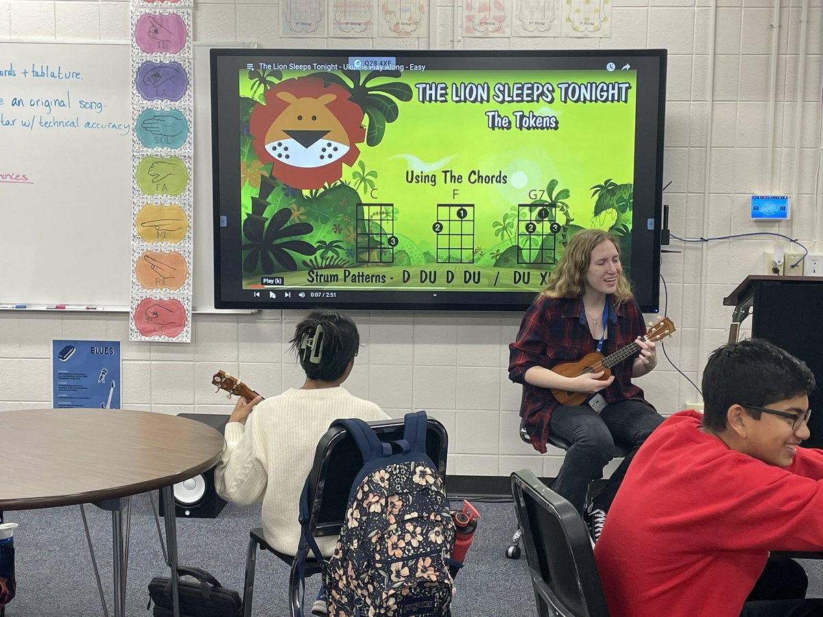 MsZaniewski's tweet photo. It’s a musical Monday @D53ButlerJHS! https://t.co/GkQpuvhyoS