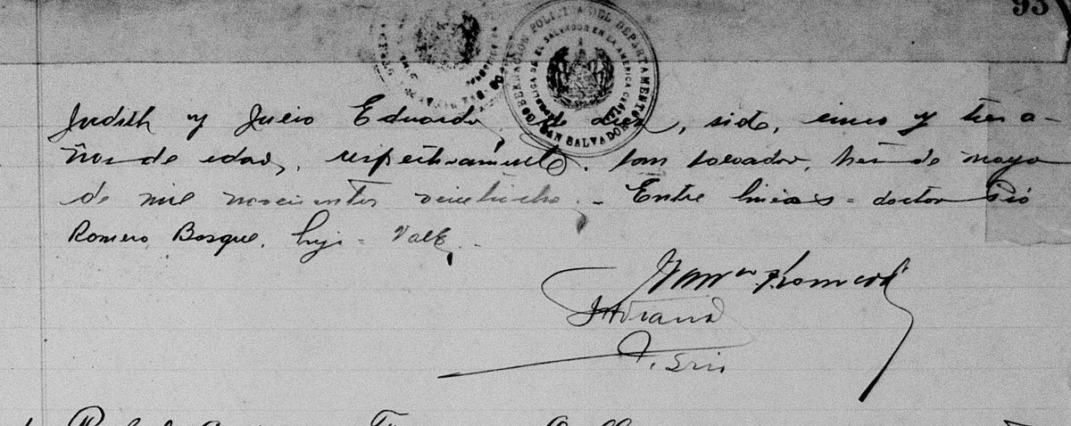 ccdinarte2010's tweet photo. 03. Cuando contrajo matrimonio civil, en 1928, el brigadier Hernández Martínez señaló como su sitio de nacimiento a San Juan Opico. Vean los nombres de los testigos de sus esponsales y los de sus hijos, gestados con Concha Monteagudo (der., en la foto inferior). @EfemeridesSV https://t.co/By6EGWrs0B