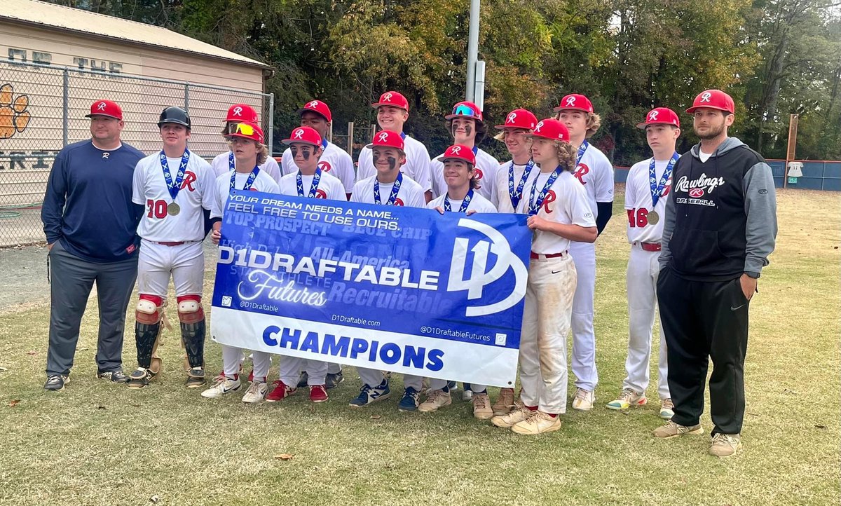 Congratulations to @braves_14u for winning our Fall finale here in Stafford,  VA. They played incredible baseball on Sunday and earned a well deserved tournament victory. Thank you to <a href="/Baseball_NSHS/">North Stafford Baseball</a> for hosting and running a great event. <a href="/RichmondBraves/">Richmond Braves</a>