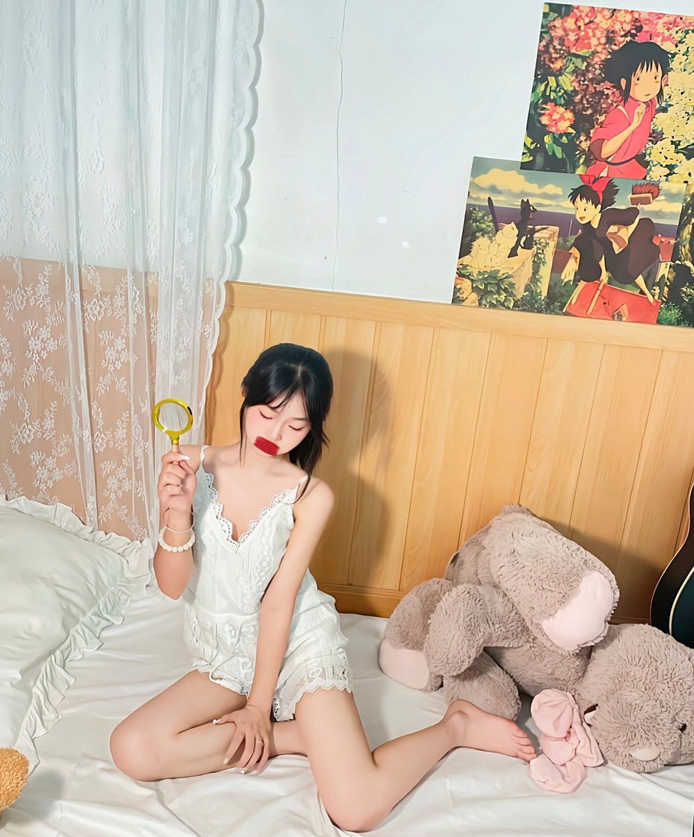 shhun192's tweet photo. 小黄文写多了满脑子都是黄色
#小黄文 #h文 #调教 #凌辱 #反差 https://t.co/9IcWaPNXuY