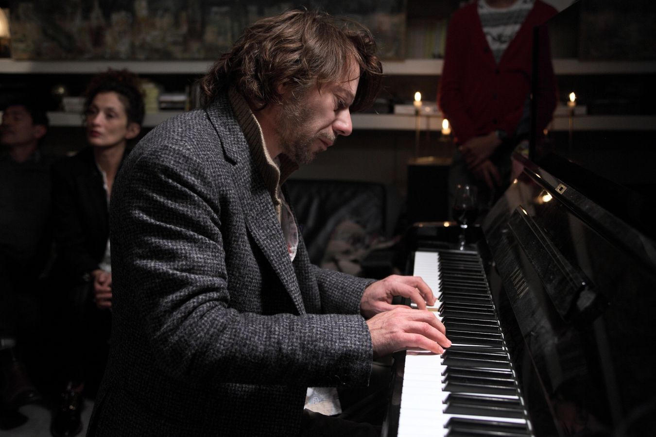 Happy birthday to Mathieu Amalric, an eternal screen presence in French cinema. 