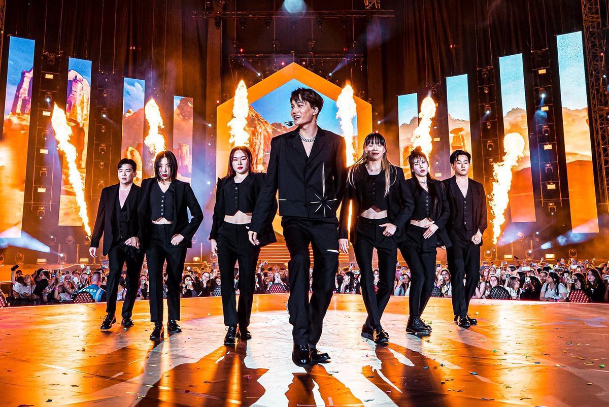 [📣] Let's do a challenge 😉

What is the best performance photo of KAI do you like the most? Please drop down below using the hashtags. Let's go 🔥

[500 replies]

KAI WORLDWIDE FANS' CHOICE

#MAMAVOTE #kai
