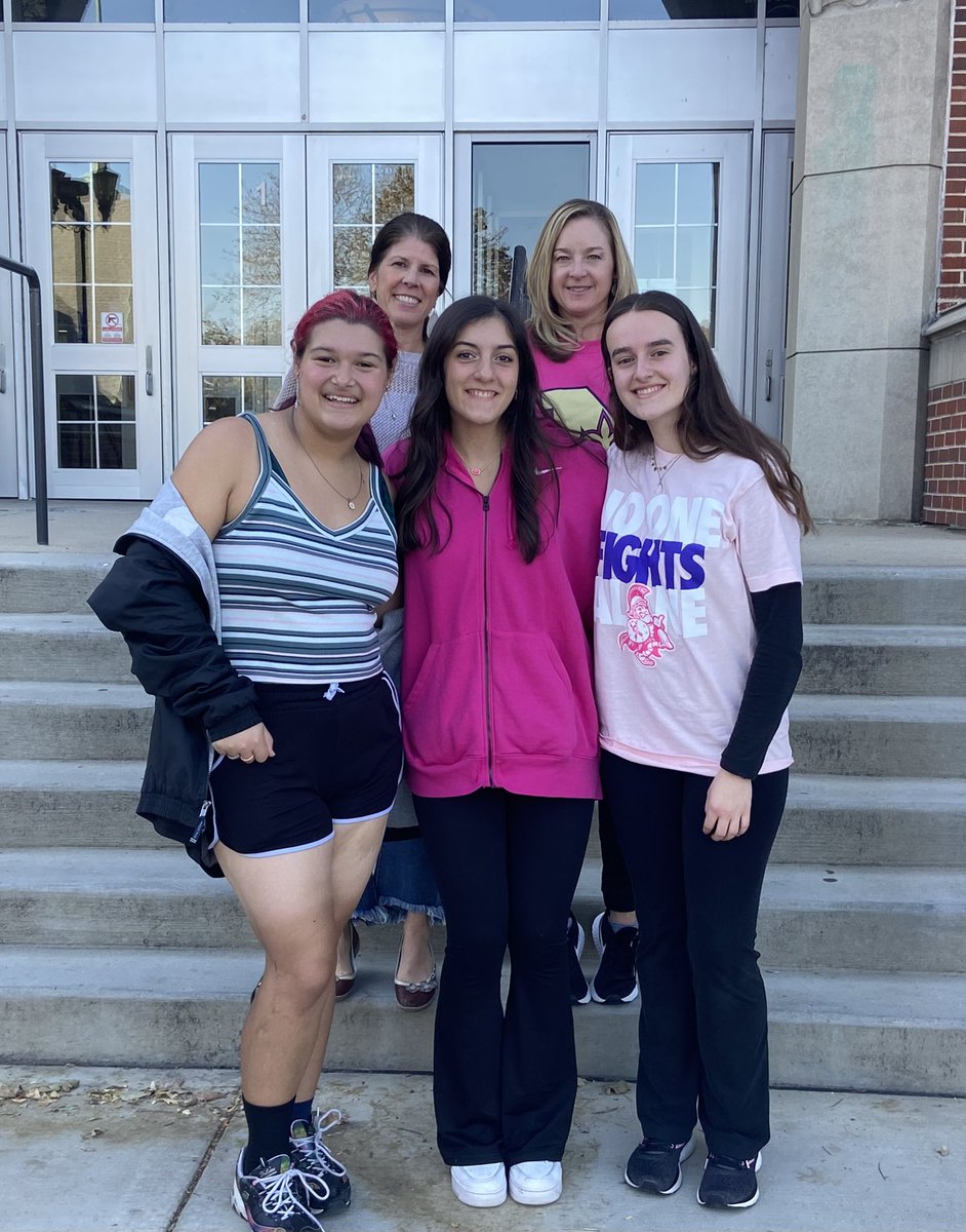 Junior Class Board participated in the “No One Walks Alone” to raise cancer awareness. #WeAreDGN