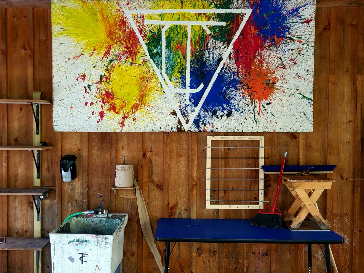 A little splash of color is always a good thing.