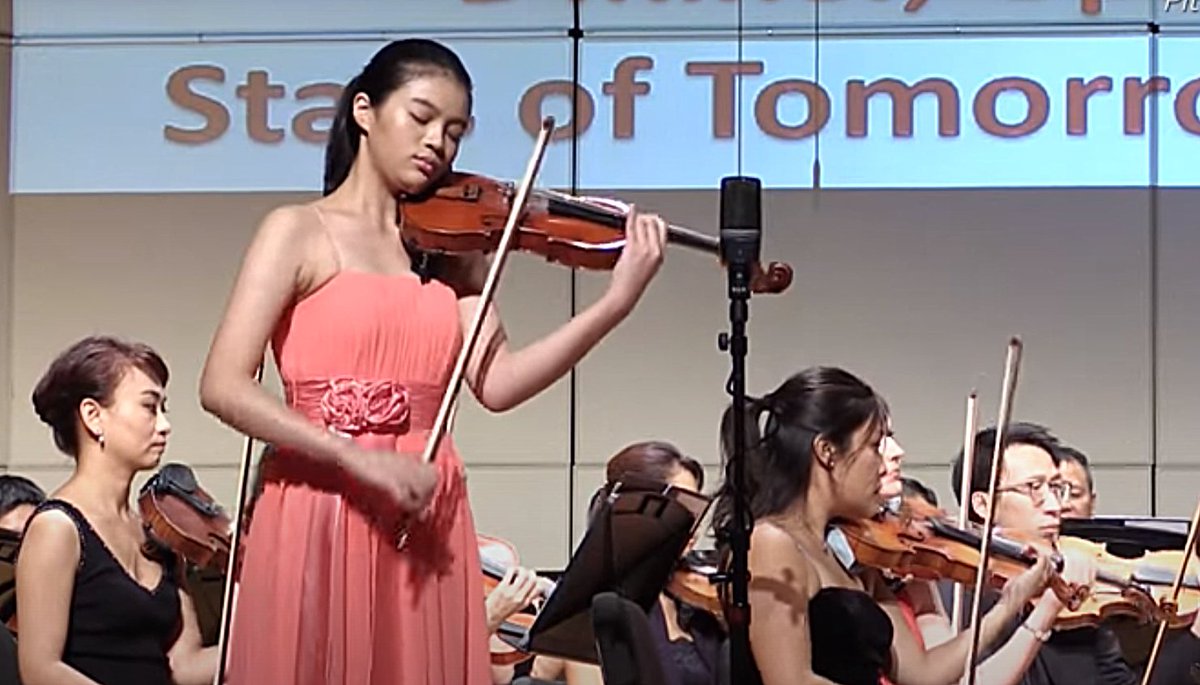 Our brilliant soloist KIANA CHAN was just 12 when she appeared as a 'Star of Tomorrow' with the City 
Chamber Orchestra of Hong Kong! Don't miss her as soloist in Mendelssohn's Violin Concerto on 5 November. Tickets: aeso.yapsody.com.