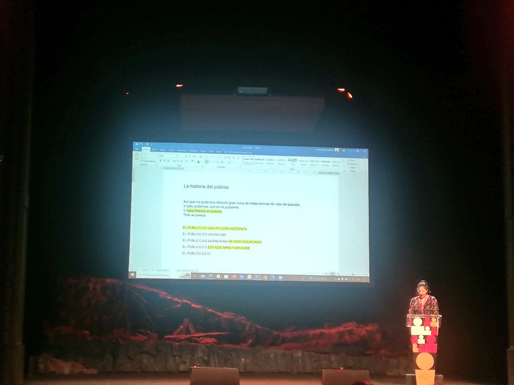 EL PÚBLIC, la història que hi manca en el sistema teatral. Reveladores les paraules <a href="/ZavelCastro/">Zavel Castro</a> <a href="/aforafocus/">II Congrés Internacional d’Espectadors de Teatre</a> #congresdelsespectadorsbcn