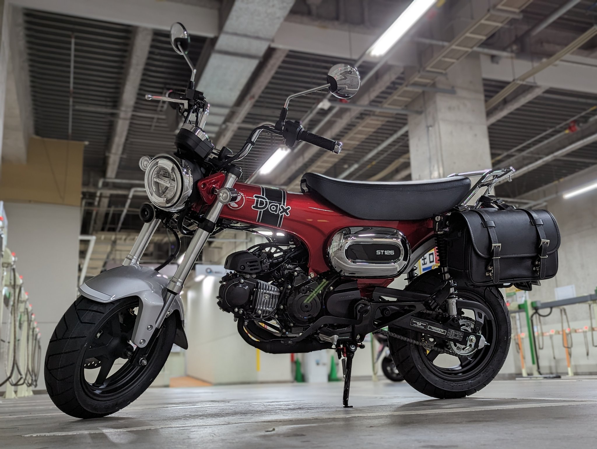 保存版】 ダックス 125 新車外し リアサスペンション サスペンション