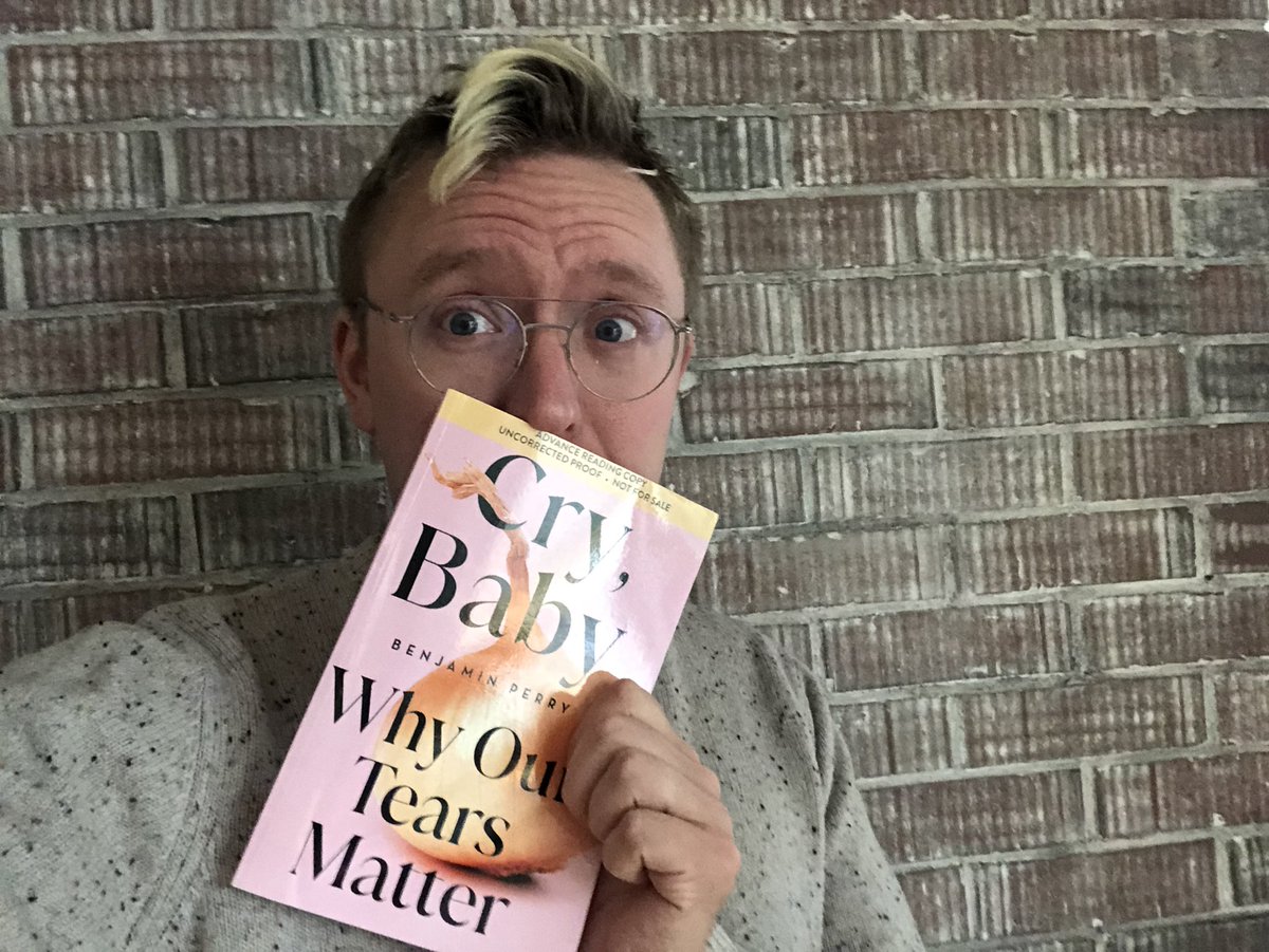FaithfullyBP's tweet photo. Not me weeping over finally holding my little crying book in my hands 😭

I’ve dreamed of today from the moment I fell in love with reading. That bookish little kid still can’t believe this is real. https://t.co/1n8IKOqAlB