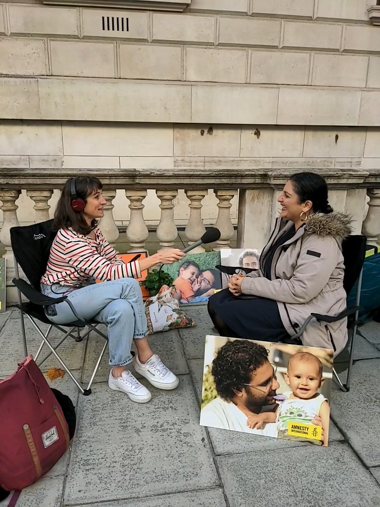 Ahead of #COP27, @monasosh and @sana22 have been protesting outside the Foreign Office, demanding the govt negotiate with the Egyptian authorities to secure their brother @alaa's release. I spoke to Mona about their hope renewed pressure will help bring him home. @FreedomForAlaa