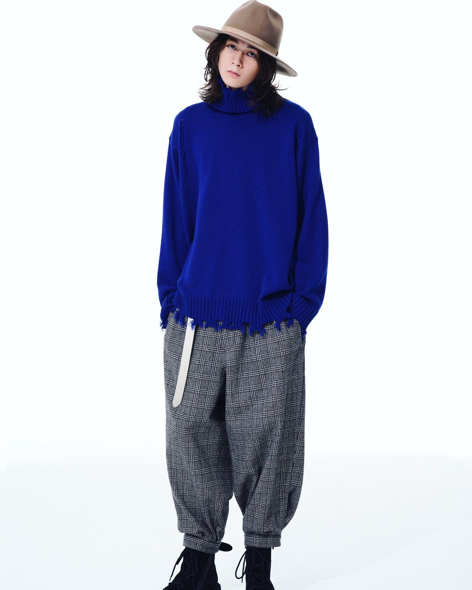 syte_etys's tweet photo. 【New arrival】
★bulky damage turtle pullover
★wool felt long brim hat
★glencheck knickers pants

#theshopyohjiyamamoto
#yohjiyamamoto
#syteyohjiyamamoto
#yohjiyamamotopourhomme
#ys #y3 #syte #groundy #limifeu 
#ヨウジヤマモト #山本耀司 #WILDSIDEYOHJIYAMAMOTOOSAKA #damageKnit https://t.co/EzFtG8aQVA