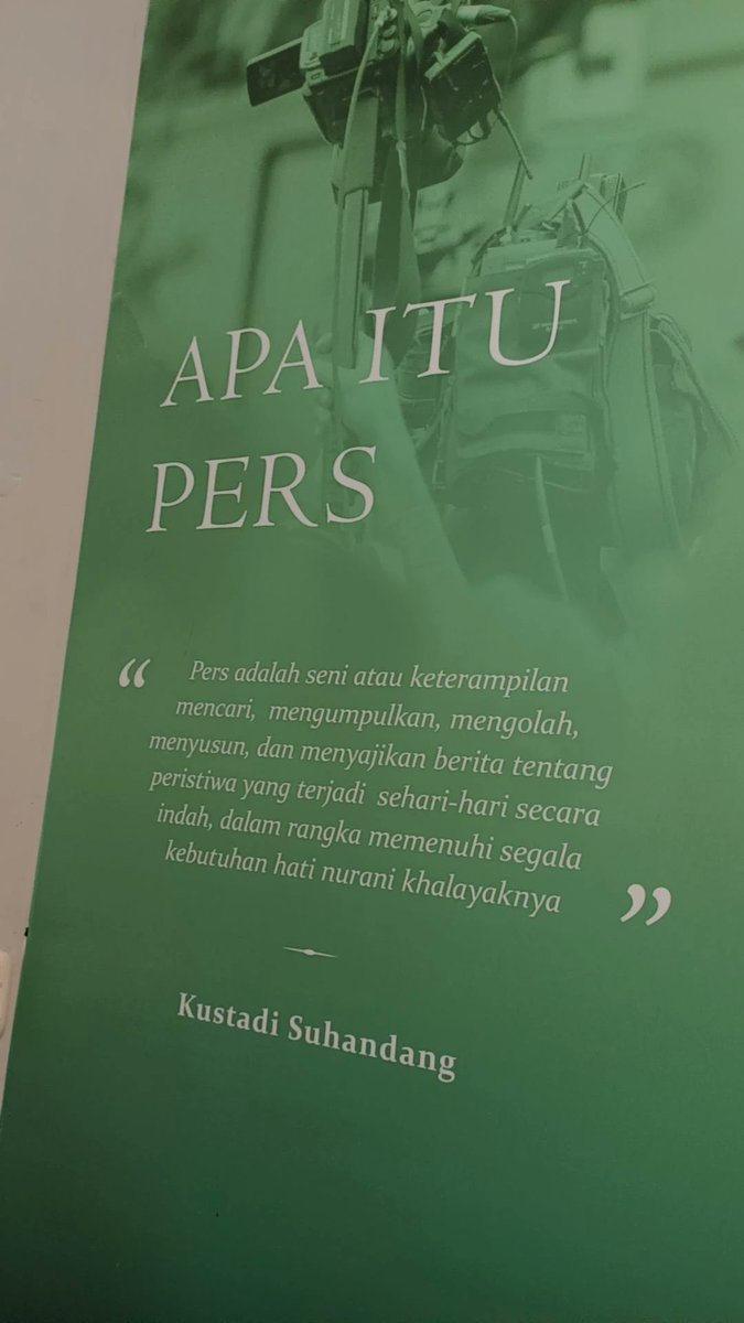 alyaakk tweet media