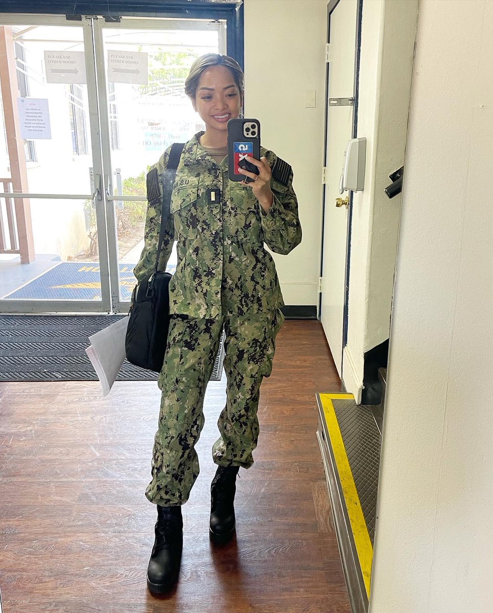 LibertyZSimmons's tweet photo. Drill weekend complete! Grateful to have met some remarkable people & made some incredible friends @samanthalymburn @danny_pierrott 🙏🏼🇺🇸⚓️
.
.
.
#DrillWeekend #USN #USNR #NavyReserve #GoNavy #USArmy #NavySailor #NavyWomen #USMarines #USMC #USCG #USSF #USAF (Not a DOD Endorsement) https://t.co/8APYhy5kBP