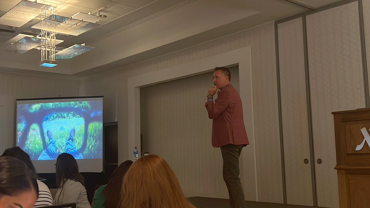Learning about clarity and taking a deeper dive into my learning about what’s happening in my school and district. We have to ensure we learn with clear vision. <a href="/AmandaLMarch/">Amanda L. March, PhD, NCSP</a> <a href="/jtalmarode/">John Almarode</a> <a href="/Corwin/">corwin</a> <a href="/VisibleLearning/">Visible Learning</a> #MakingLearningVisible