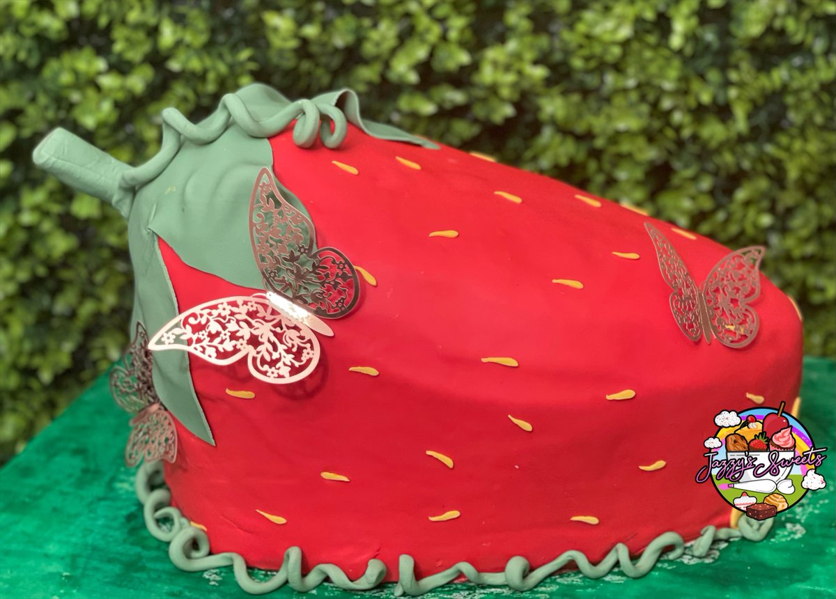 3D 🍓🎂

Visit jazzyssweets.com

#EverythingIsBetterHomemade #EatTastyTreatsWithJazzysSweets #bakegoods #baking #bakery #tastytreats #desserts #CustomCake #strawberrycake #3DStrawberryCake #Raleigh #raleighnc #raleighcakes #cake #blackownedbakery #blackownedbusiness