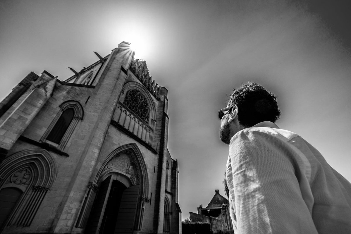 4. La biblioteca de la Abadía de las Ardenas, al norte de Francia 🇫🇷, fue uno de los lugares donde encontré obra inédita del poeta ecuatoriano Alfredo Gangotena. Digitalicé un total de 2,700 manuscritos, fotos y documentos. Tengo que volver después del invierno.