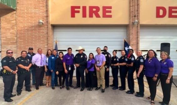 _HCDA's tweet photo. HCDA’s Office collaborated with the Hidalgo Police Department in their Domestic Violence Awareness Month press conference. 

Thank you to Hidalgo PD Chief Romeo Rodriguez for hosting the press conference to inform victims of family violence of services available. #DVAM2022 https://t.co/h2CEFxVZNl