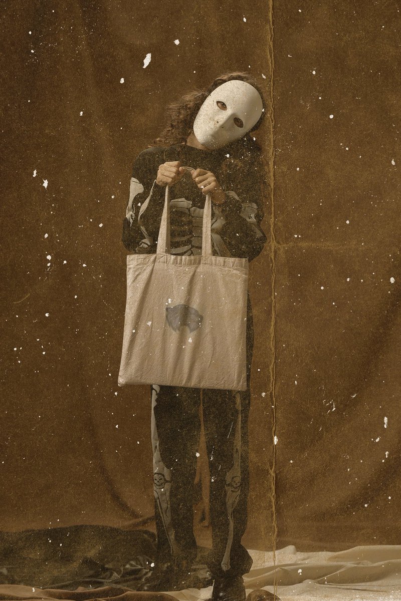 ShopWolverine's tweet image. Need a lightweight bag this weekend?
Stop by our store and grab a tote for your spooky
festivities!
.
.
.
#shopwolverine #uvu #utah #uvustudents
#collegecampus #studentlife #spookyszn
#spookyfestivities #Halloween