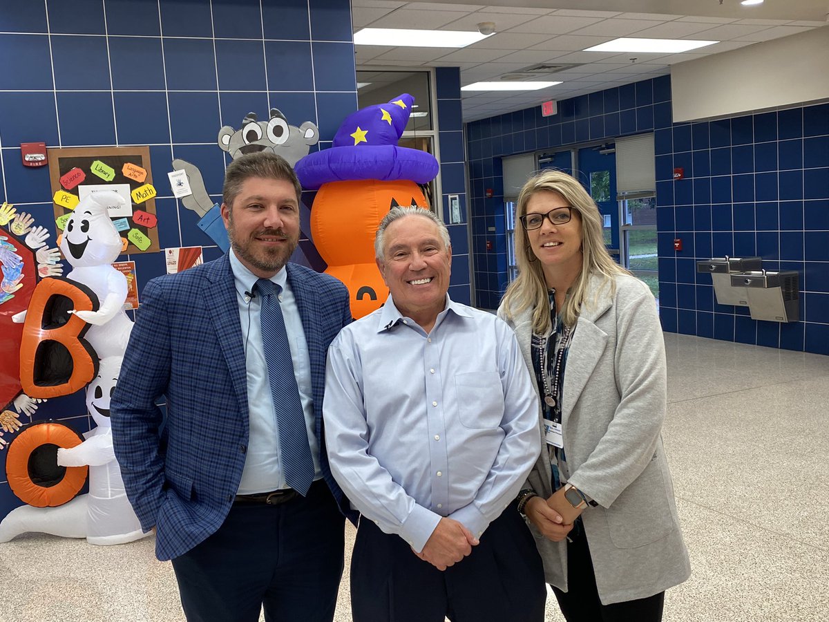 Arla shindelar tweet media