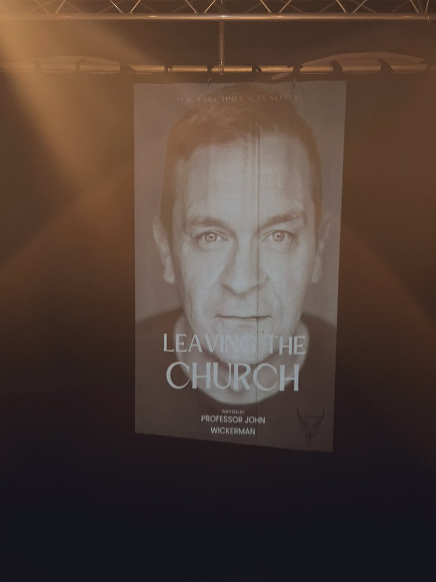 PeterHynds's tweet image. Hey diddly dee…#actor #swindon #Horror #halloween #soldout #sevenshows #scare