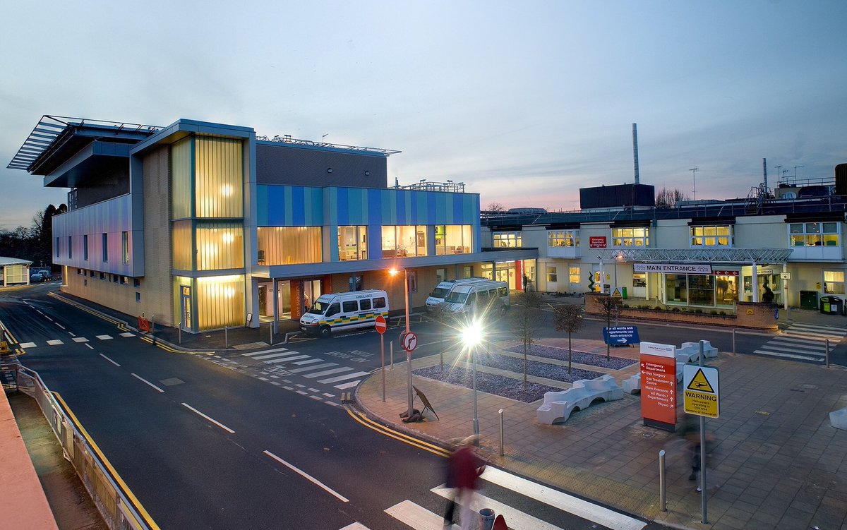 Sean Harding (@seanhardinguk) on Twitter photo First of 2 amazing ACP vacancies to join our SDEC team - first is an exciting opportunity to lead our new Frimley Park UEC Virtual Ward #virtualward #sdec jobs.nhs.uk/xi/vacancy/917… <a href="/FHFTAPN/">Frimley Health Advanced Practice Network</a> <a href="/FHFTCareers/">Frimley Health Careers</a> @lornawilko @kattolf First of 2 amazing ACP vacancies to join our SDEC team - first is an exciting opportunity to lead our new Frimley Park UEC Virtual Ward #virtualward #sdec jobs.nhs.uk/xi/vacancy/917… <a href="/FHFTAPN/">Frimley Health Advanced Practice Network</a> <a href="/FHFTCareers/">Frimley Health Careers</a> @lornawilko @kattolf