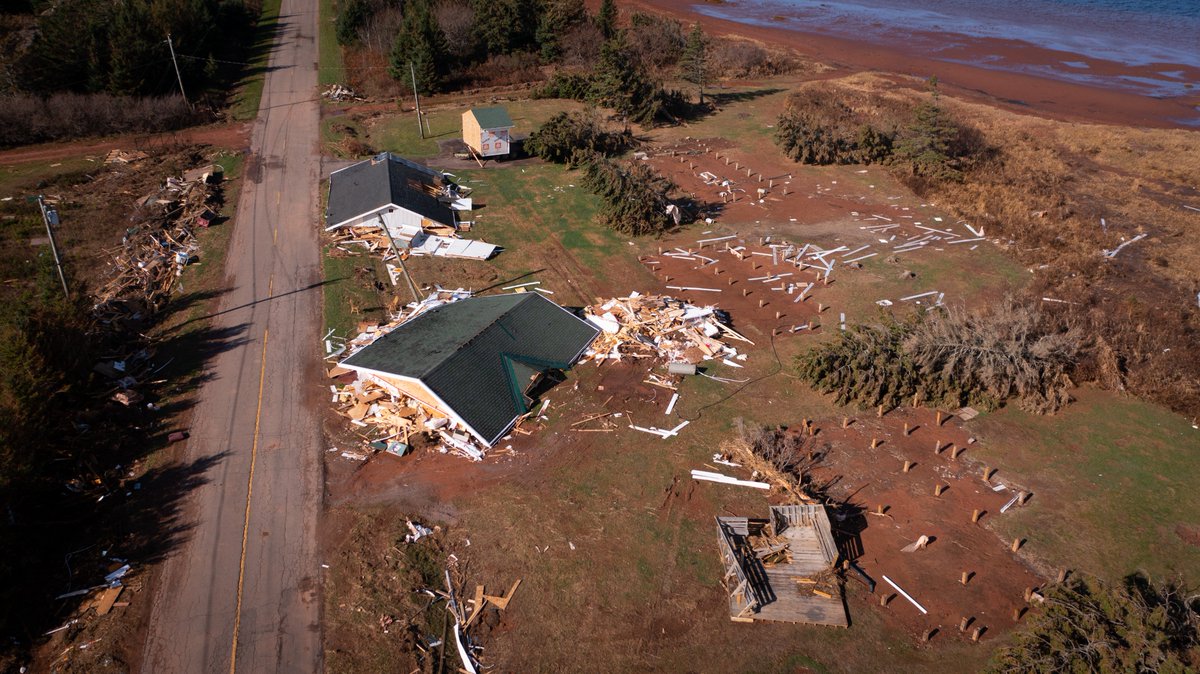 CBCshaner's tweet photo. Got some amazing photos from @RusticoResort and met one of the most positive business owners; even when looking at the aftermath of #fionapei. Its what Islanders do, dust off the dirt and get back at it. #PEI https://t.co/PG5Lto7YHK