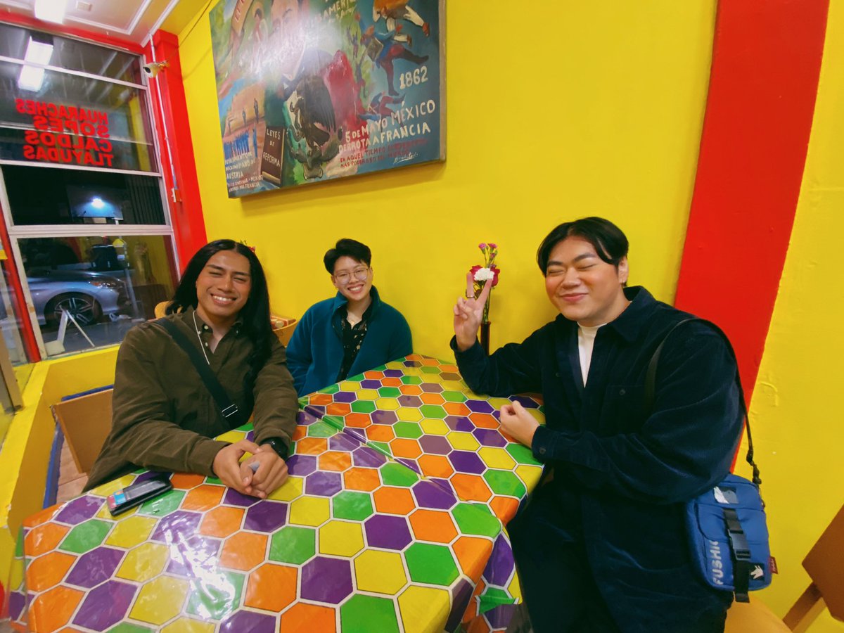 richiesmurfacct's tweet photo. we made it out the discord call 🖤 https://t.co/2RpTZCJYjR