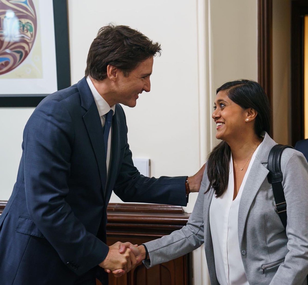 SupriyaAndRyan's tweet photo. Weβre sorry that we had to take a week off from #SeriouslyPod, but weβre not sorry that it was because @supriyadwivedi was doing really cool things! π€©
Weβre back Wednesday with a jam-packed episode. Chat soon! https://t.co/ArbMFXJIPV