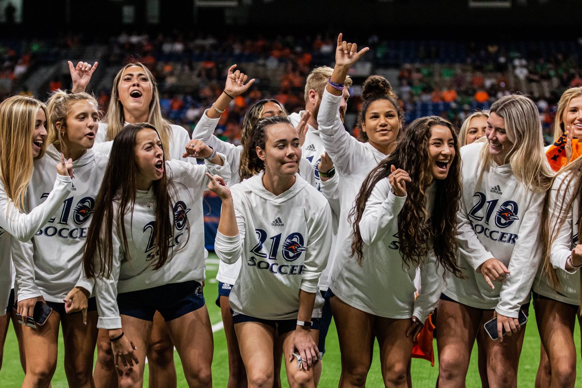 UTSA's tweet photo. Join us this Friday, October 28 at 7pm at Park West for @UTSAWSOC vs UTEP! Help us #PackParkWest 🤙 

#UTSA #LetsGo210 @UTSAAthletics https://t.co/0tMZ9NWF1D