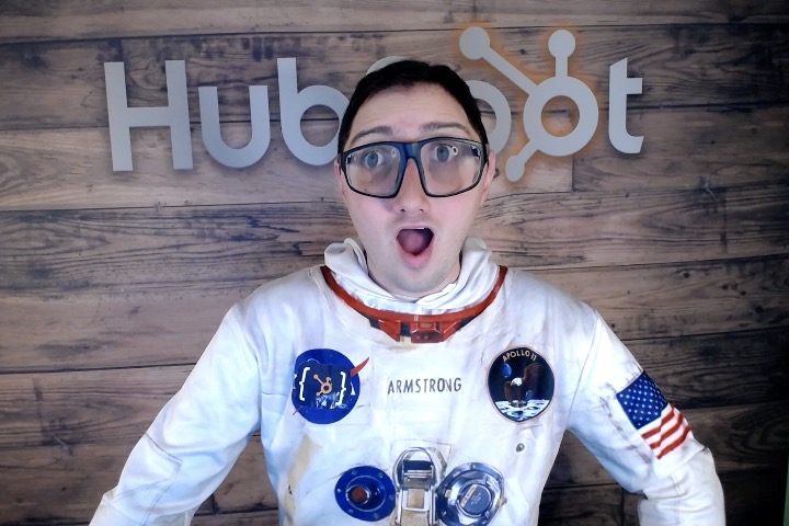 TheWebTech's tweet image. HubSpot.Extend() is just a few days away. Looking at the list of talks, so many great ones about leveraging HubSpot to scale. Let&apos;s scale to the moon. Are you ready? I&apos;m ready! Let&apos;s GOOOOOOOOO!!!!!

hubs.la/Q01qxJwQ0

#hubspotextend #HubSpot #Developers