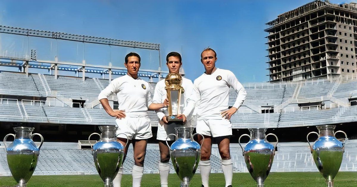 Nostalgia Futbolera ® on Twitter "Paco Gento, Zárraga y Alfredo Di