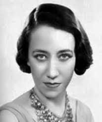 FilmsQuirky's tweet photo. #DancePrettyLady (1931) #Troopship ('37)
#IClaudius ('37) #WutheringHeights ('39)
#WeAreNotAlone ('39) #SaratogaTrunk ('45)
#Frieda ('47) #RomeoAndJuliet ('54)
#TheBeloved ('71) #ClashOfTheTitans (1981)
#GoneButNotForgotten
#FloraRobson (1902-1984)
#DamesOfFilm #FilmTwitter 📽️🎬 https://t.co/U0ekHANhFk