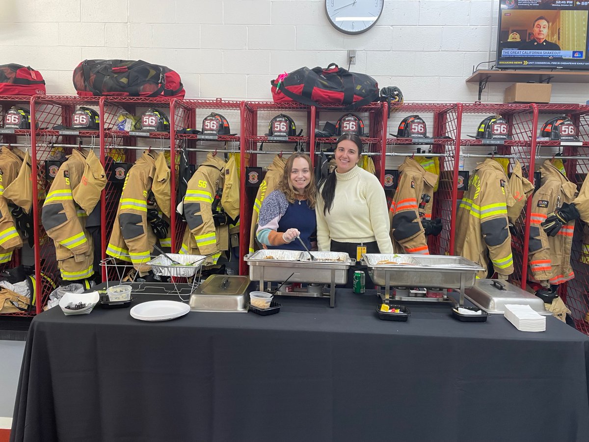 CleanEarthInc's tweet photo. Clean Earth was proud to be a sponsor for King Of Prussia District's First Responders Appreciation Week. Today, team members served food to Firemen, Police and EMS to thank them for their service. Happy #FirstRespondersAppreciationWeek. https://t.co/mfjSVWpcDB
