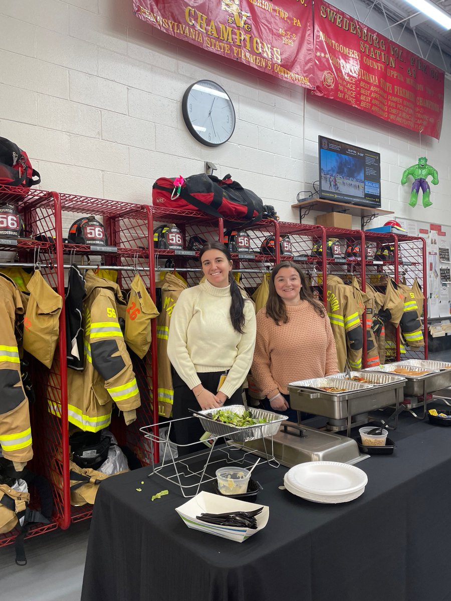 CleanEarthInc's tweet photo. Clean Earth was proud to be a sponsor for King Of Prussia District's First Responders Appreciation Week. Today, team members served food to Firemen, Police and EMS to thank them for their service. Happy #FirstRespondersAppreciationWeek. https://t.co/mfjSVWpcDB