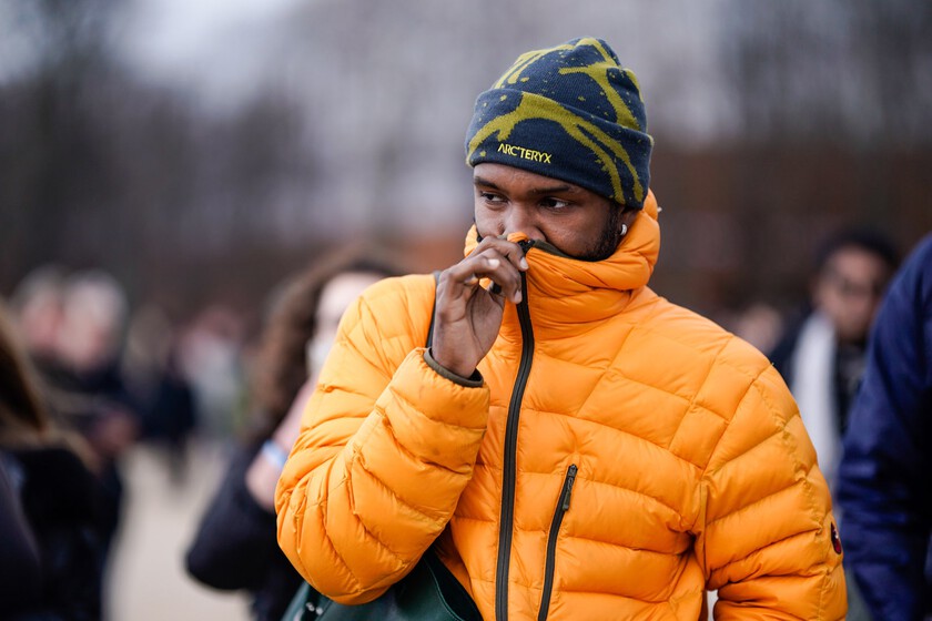 centrods's tweet photo. La chaqueta acolchada que no vas a querer quitarte en invierno es de Amazon y cuesta menos de 20 euros https://t.co/Bbuuo92Le4 https://t.co/2TRrO3vjoR